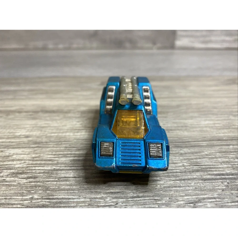 1975‎ MATCHBOX SUPERFAST #68 COSMOBILE CHROME HEADLIGHTS